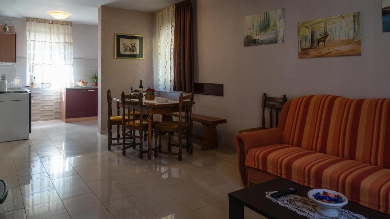 Apartment Kremzar Lokve Eksteriør bilde